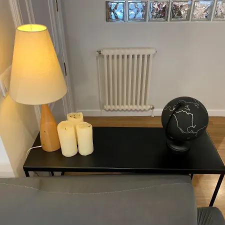 Amplio Y Moderno Apartamento En *