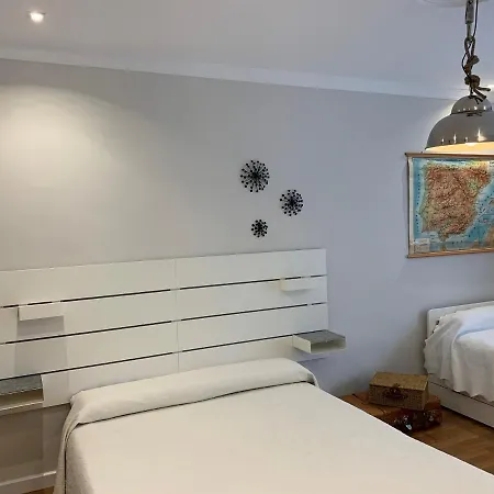 Amplio Y Moderno Apartamento En * Valladolid
