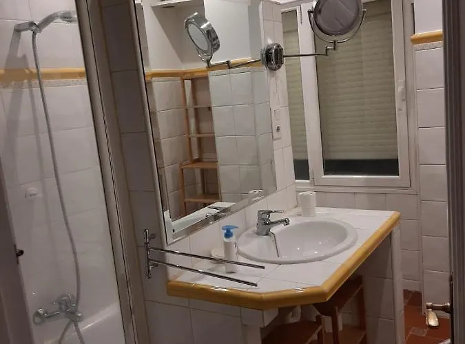 Amplio Y Moderno En * Valladolid